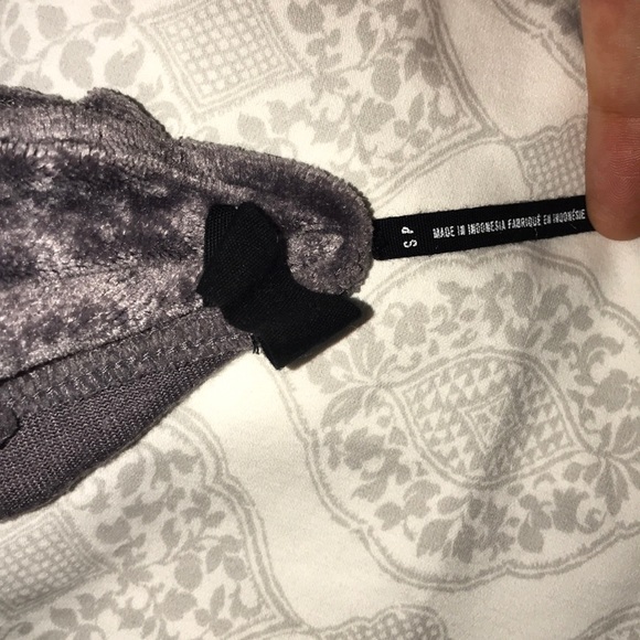 Urban Outfitters Crop Top - Picture 4 of 4